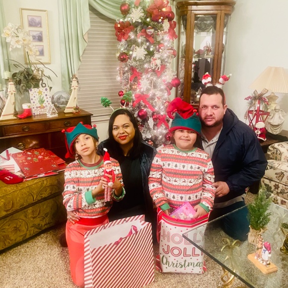 Meet your shopper/Seller?? - Picture 5 of 5